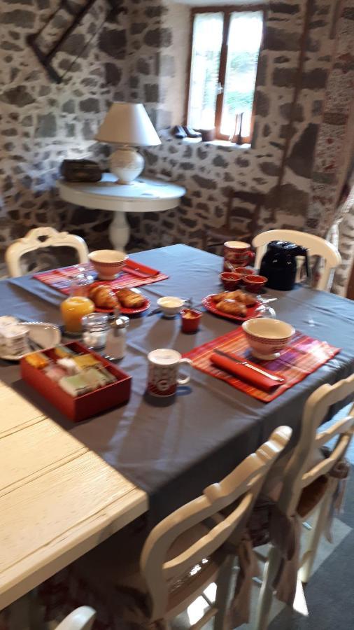 アレーグル La Forge Bed & Breakfast エクステリア 写真