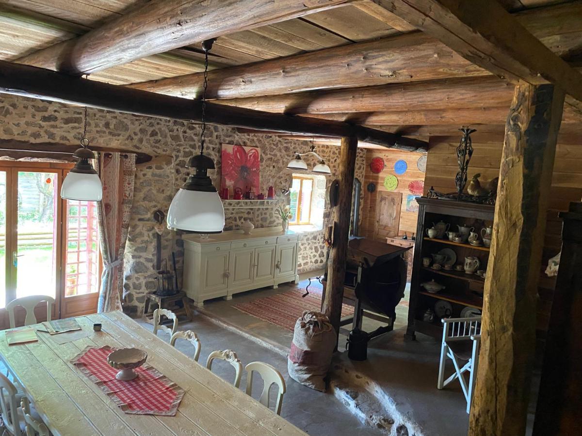 アレーグル La Forge Bed & Breakfast エクステリア 写真