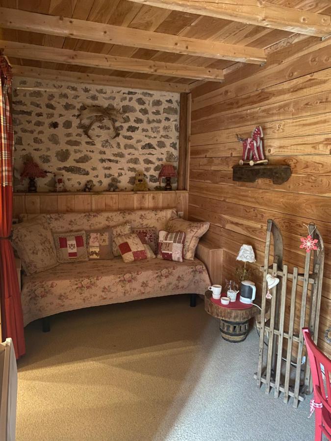 アレーグル La Forge Bed & Breakfast エクステリア 写真